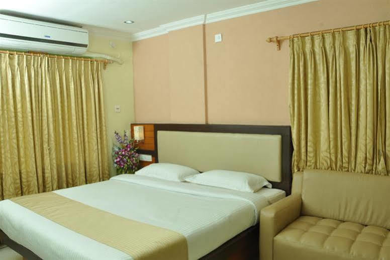 Moments Hotel Calcutta Eksteriør billede
