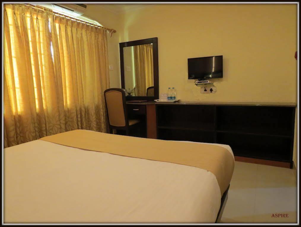 Moments Hotel Calcutta Eksteriør billede